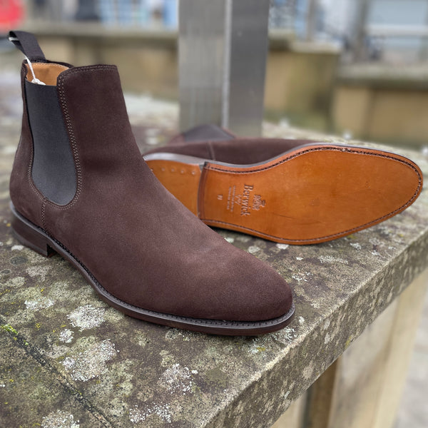 Berwick 303-K4 Chelsea Boot - Brown Suede – The Shoe Healer
