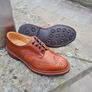 Trickers Bourton - Marron Antique Dainite or Leather Sole